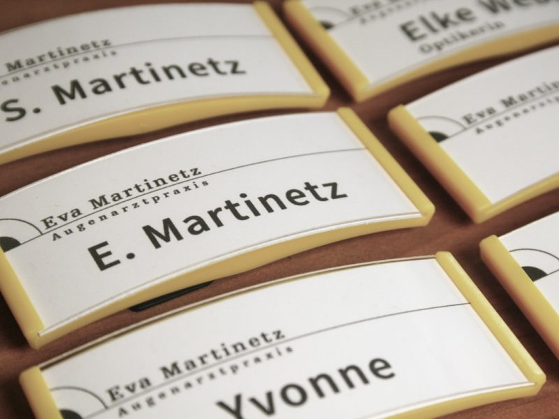 Augenarztpraxis Martinetz Gestaltung Namenschilder